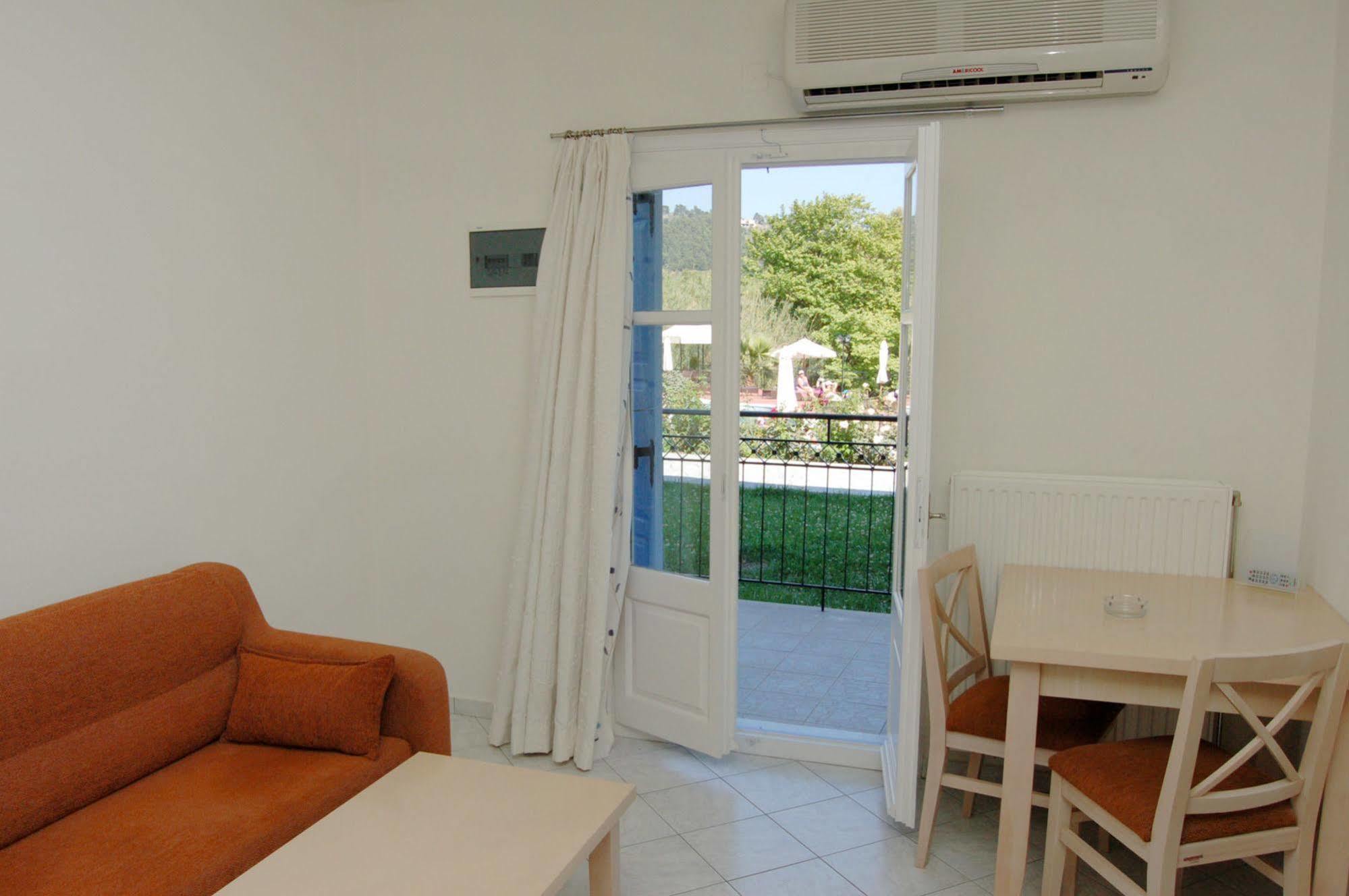 Marialena Village Platanias (Skiathos) Exterior foto